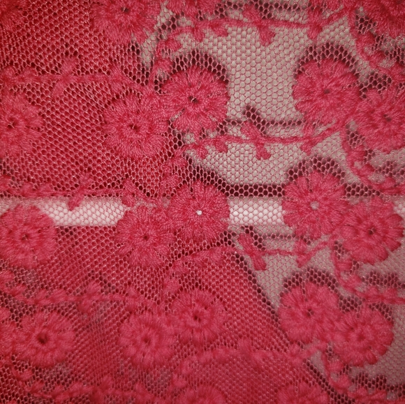 New Directions bell sleeve floral lace top SZ SMALL - Picture 3 of 12